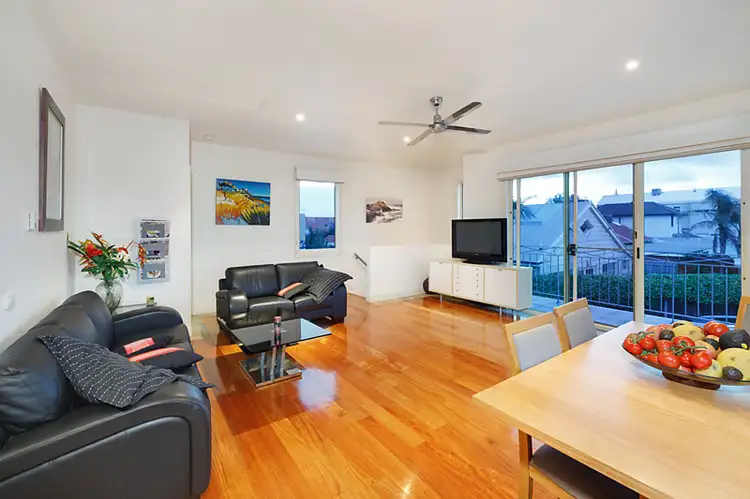 Fourth view of Homely townhouse listing, 2/21 Bowman Street, Aspendale VIC 3195