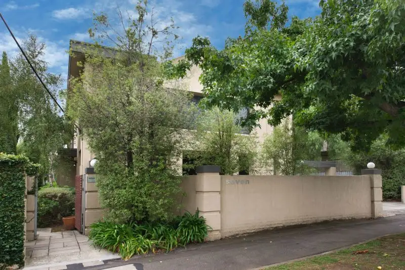 Main view of Homely apartment listing, 4/7 Hawthorn Grove, Hawthorn VIC 3122