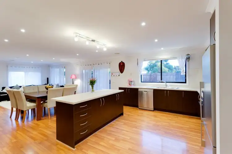 Second view of Homely house listing, 7 Benmore Court, Taylors Hill VIC 3037