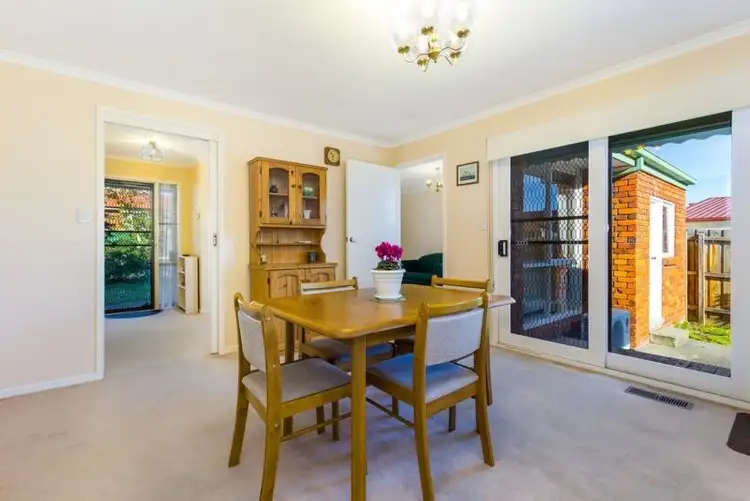 Fourth view of Homely unit listing, 1A Briarfield Court, Forest Hill VIC 3131