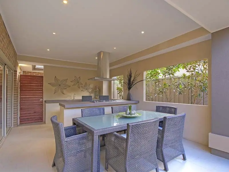 Main view of Homely house listing, 10 Worthington Boulevard, Pakenham VIC 3810