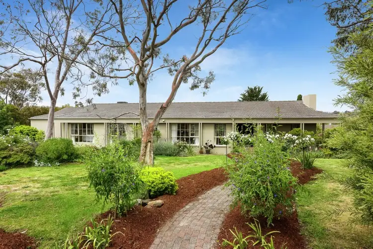 5 Jan Court, Mount Eliza VIC 3930