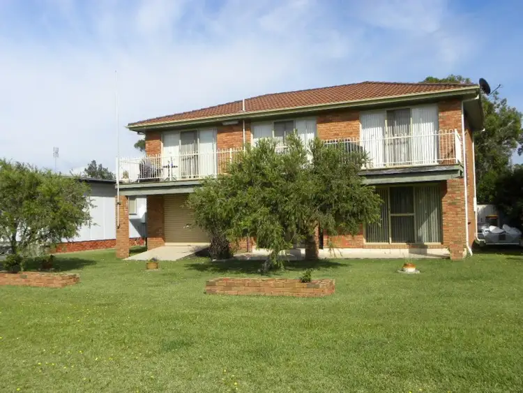 266 River Rd, Sussex Inlet NSW 2540