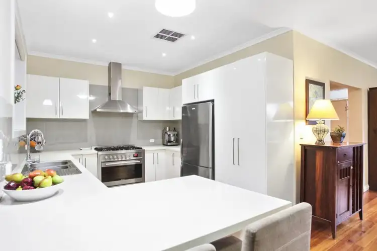 Fourth view of Homely house listing, 11 Hearthside Court, Ringwood VIC 3134