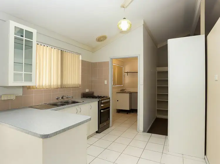 Second view of Homely house listing, 3 Plankton Place, Heathridge WA 6027
