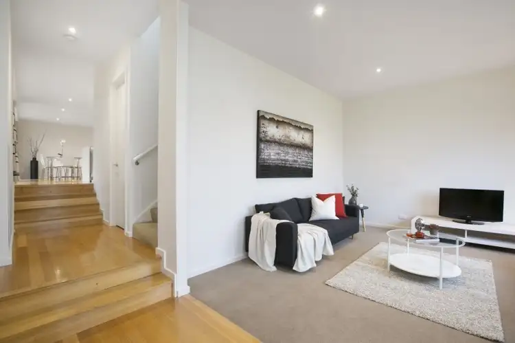 Third view of Homely house listing, 18 Magenta Court, Mount Waverley VIC 3149