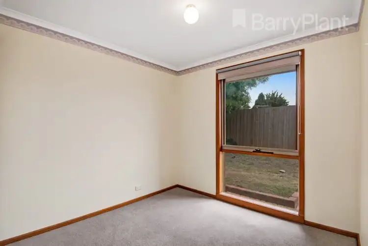 Seventh view of Homely house listing, 11 Somerset Close, Werribee VIC 3030