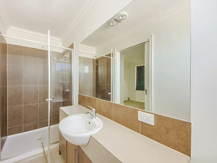 Seventh view of Homely townhouse listing, 1/48 Helen Street, St Albans VIC 3021