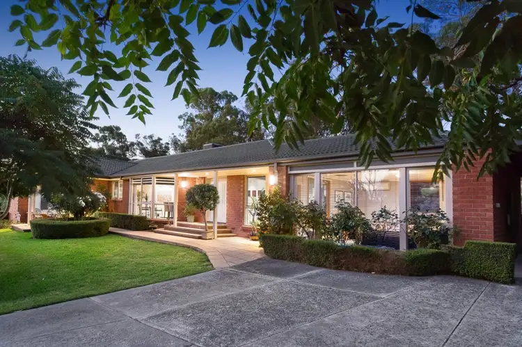 135-137 Flannery Court, Warrandyte VIC 3113