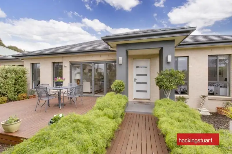 Main view of Homely villa listing, 1/24 Oakland St, Mornington VIC 3931