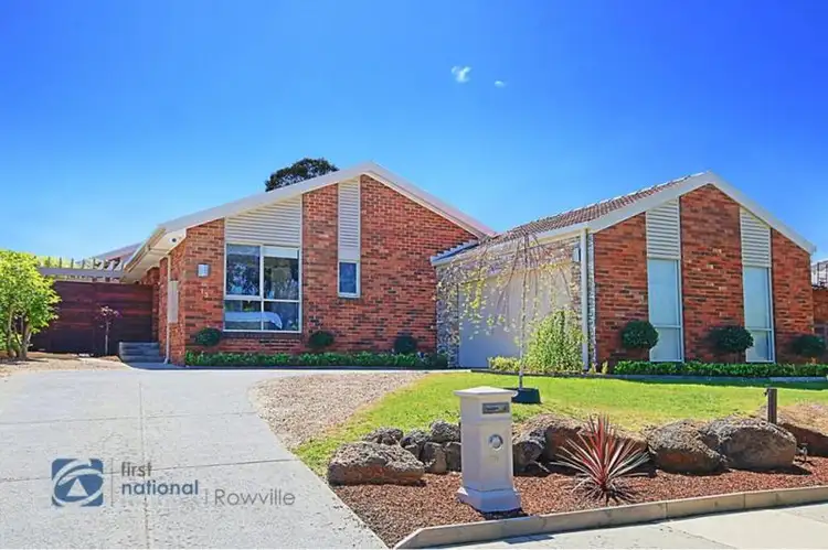 13 Laanecoorie Drive, Lysterfield VIC 3156