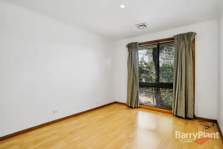 Fifth view of Homely house listing, 76 Bellbridge Drive, Hoppers Crossing VIC 3029