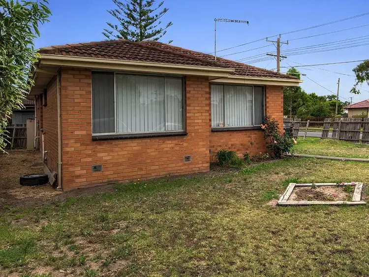 9 Bronwyn Court, Deer Park VIC 3023