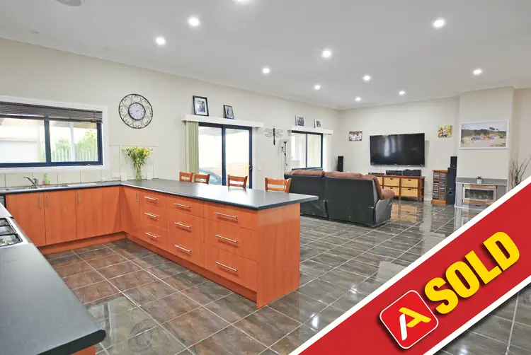 11 Wellington Road, Portland VIC 3305
