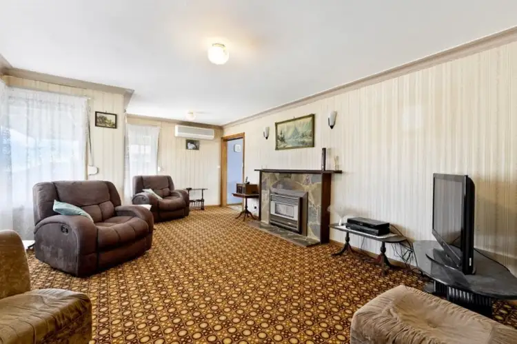 Sixth view of Homely house listing, 5 Kilmore Crescent, Dallas VIC 3047