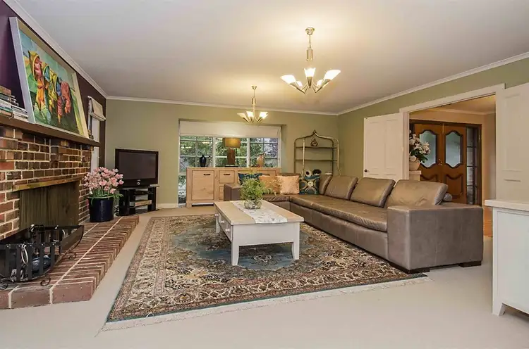 Second view of Homely house listing, 5 Timbertop Drive, Rowville VIC 3178