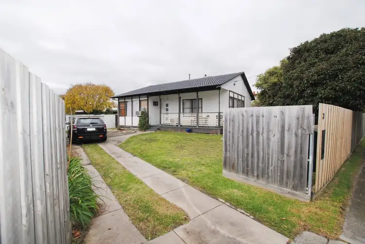 Main view of Homely house listing, 3 Lindsay Street, Frankston North VIC 3200