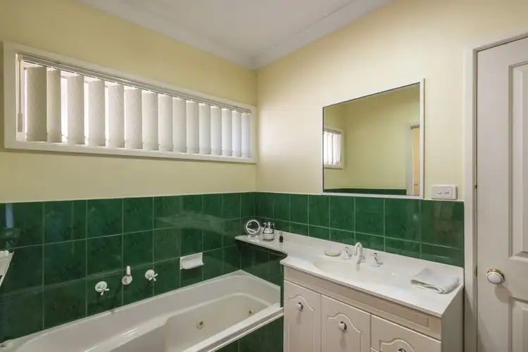 Sixth view of Homely house listing, 4 Forrest Street, Sunbury VIC 3429