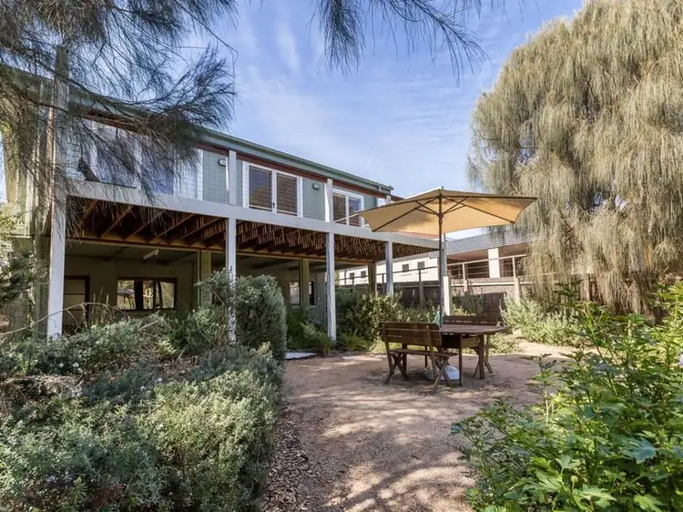 8 Arnold Street, Blairgowrie VIC 3942