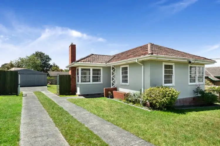 Second view of Homely house listing, 9 Gona Court, Ashburton VIC 3147