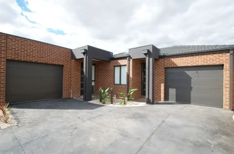 Main view of Homely unit listing, 2/22 Isla Avenue, Glenroy VIC 3046
