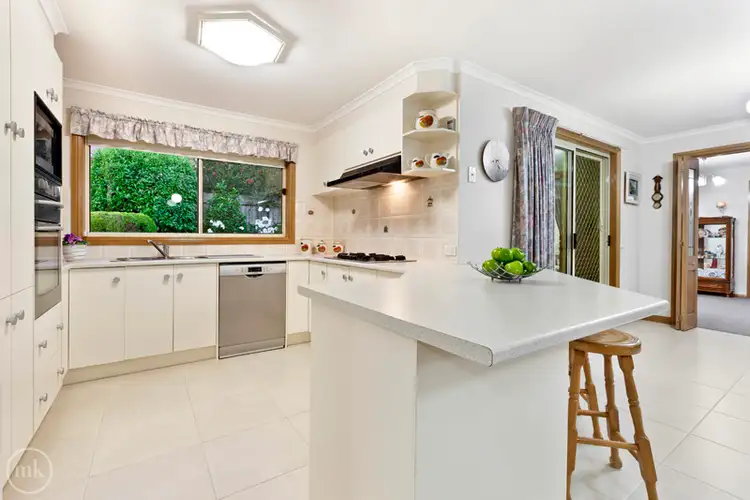 Fifth view of Homely house listing, 7 Willaura Place, Yallambie VIC 3085