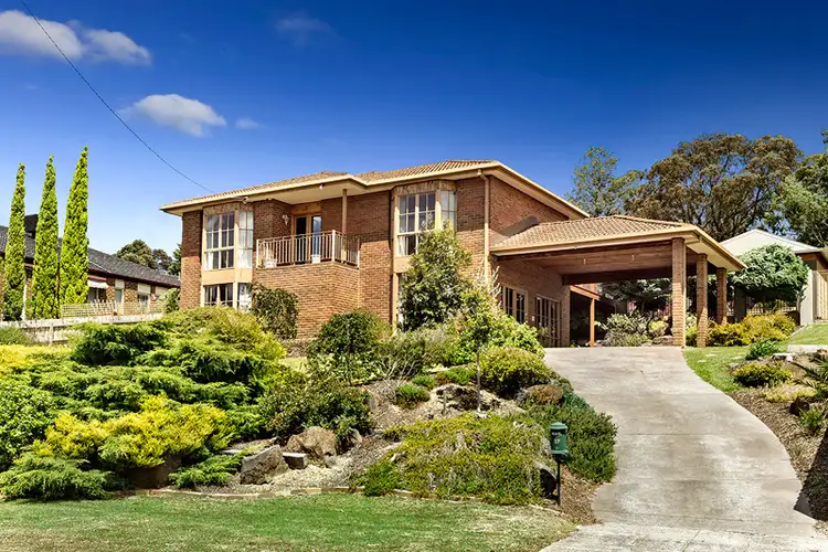 27 Nillumbik Square, Diamond Creek VIC 3089