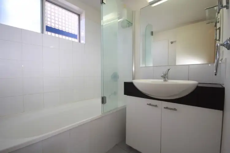 Sixth view of Homely unit listing, 3/26 Wellington Street, Coorparoo QLD 4151