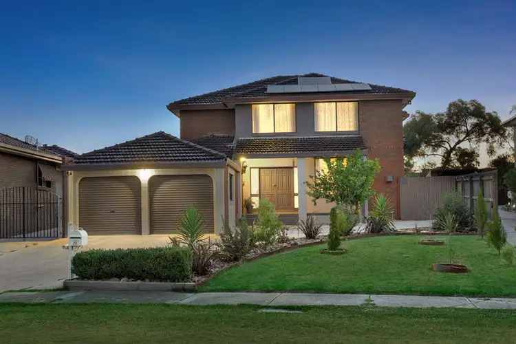 17 Wanaka Drive, Taylors Lakes VIC 3038