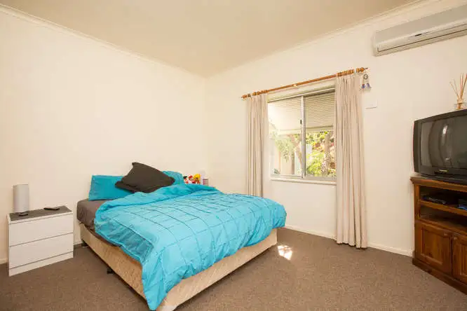 Seventh view of Homely house listing, 33 Walnut Avenue, Mildura VIC 3500