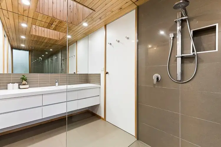 Fifth view of Homely house listing, 1 Leane Drive, Eltham VIC 3095