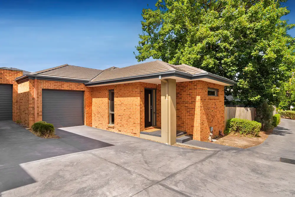 Main view of Homely house listing, 2/5 Gladys Grove, Croydon VIC 3136