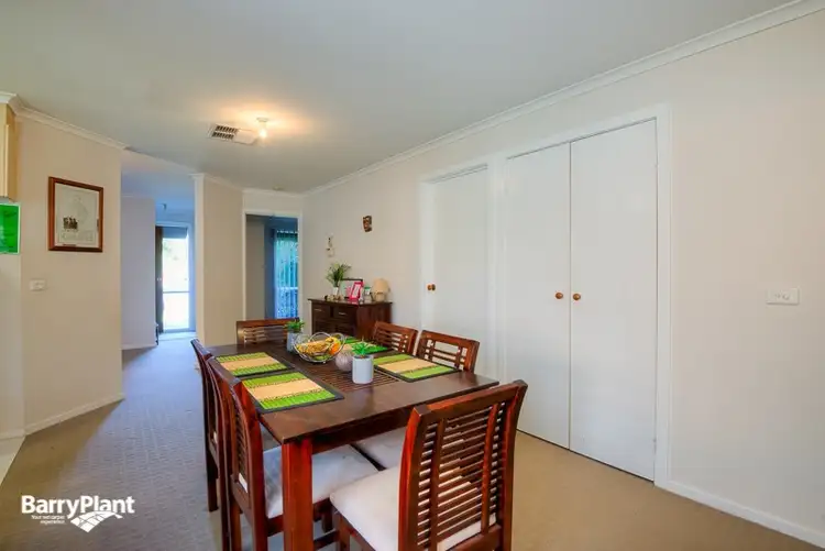 Sixth view of Homely house listing, 24 Temby Close, Endeavour Hills VIC 3802