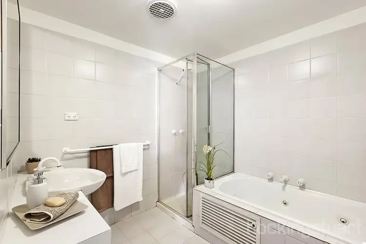 Fourth view of Homely apartment listing, 3/37-39 Carroll Crescent, Glen Iris VIC 3146