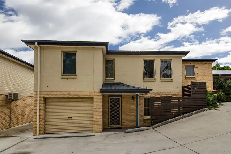 Main view of Homely townhouse listing, 10/16 William Street, East Maitland NSW 2323