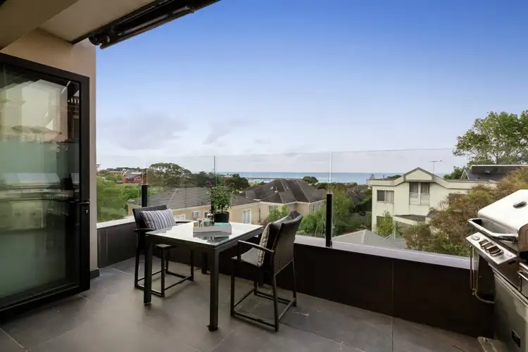 7/14 Tanti Avenue, Mornington VIC 3931