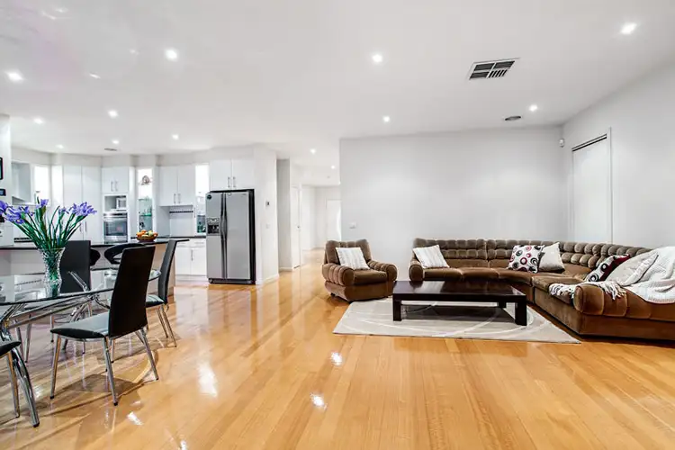 Fourth view of Homely house listing, 8 Stedman Court, Taylors Lakes VIC 3038