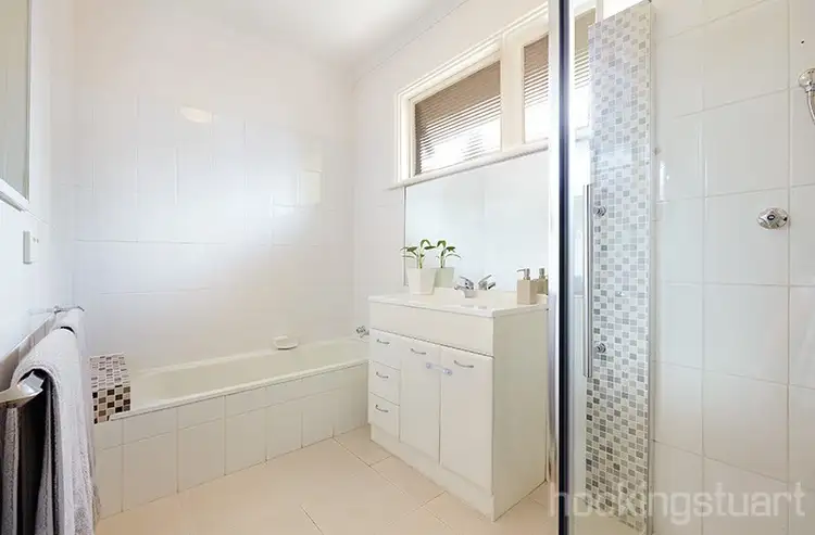 Fifth view of Homely townhouse listing, 1/4 Valerie Street, Bentleigh East VIC 3165