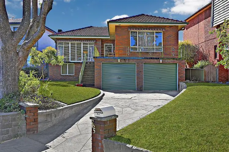 765 Henry Lawson Drive, Picnic Point NSW 2213