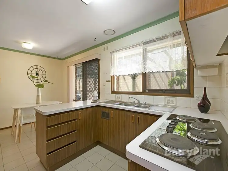 Fifth view of Homely unit listing, 3/30 Barlyn Road, Mount Waverley VIC 3149