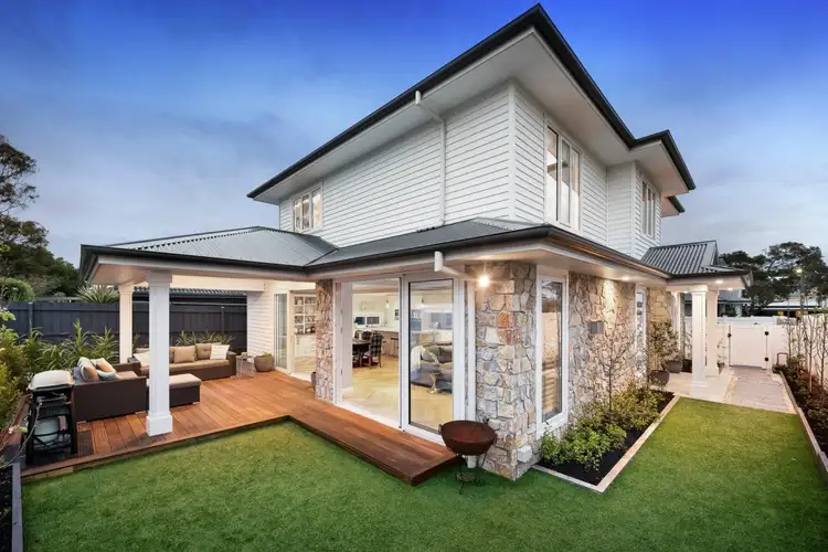 2a Neptune Street, Mornington VIC 3931