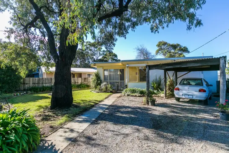 6 Henty Street, Torquay VIC 3228