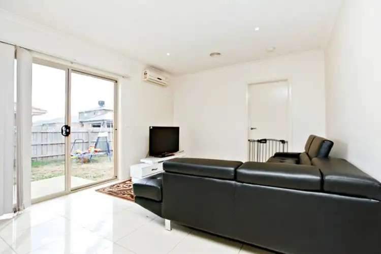 Fourth view of Homely house listing, 5 Gallop Court, Truganina VIC 3029
