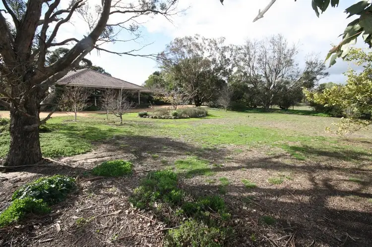 1014 Ballarat-Carngham Road, Cardigan VIC 3352