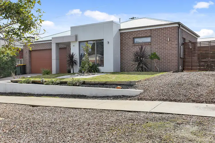 Second view of Homely house listing, 13 Marlo Court, Strathdale VIC 3550
