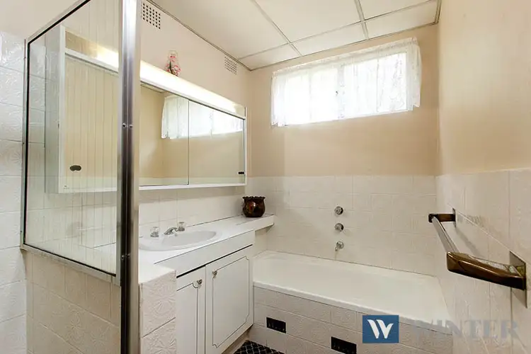Sixth view of Homely unit listing, 2/10-14 Hampton Court Road, Carlton NSW 2218