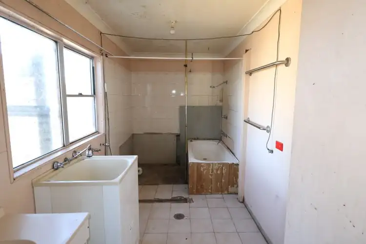 Seventh view of Homely house listing, 25 Parkes Street, Cowra NSW 2794