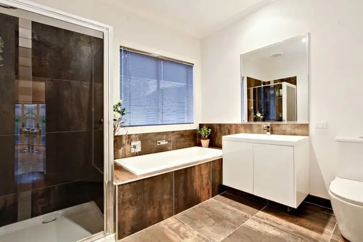 Sixth view of Homely house listing, 15 Hollows Circuit, Tarneit VIC 3029