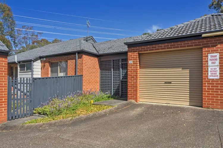 16/33 Lynburn Avenue, Bomaderry NSW 2541