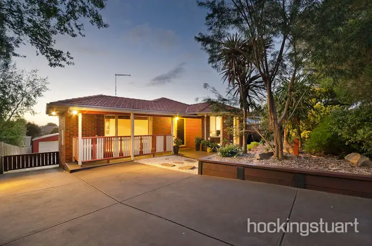62 Barragowa Drive, Rosebud West VIC 3940